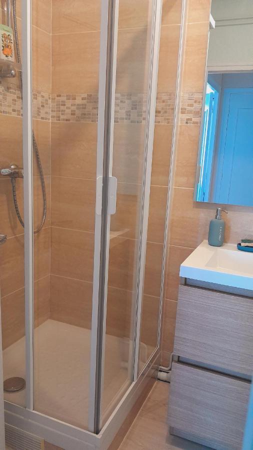 Chateauroux : Bel Appartement Avec Balcon Exteriér fotografie